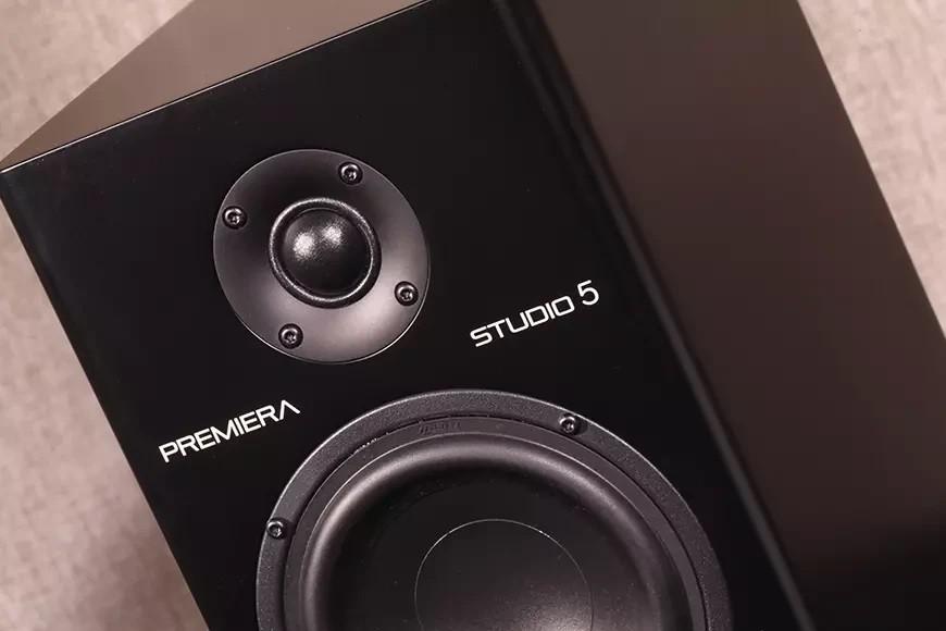 PREMIERA MS-5 - МАЛЫШИ ПРОДОЛЖАЮТ УДИВЛЯТЬ! Обзор от онлайн-издания Hi-Fi.ru