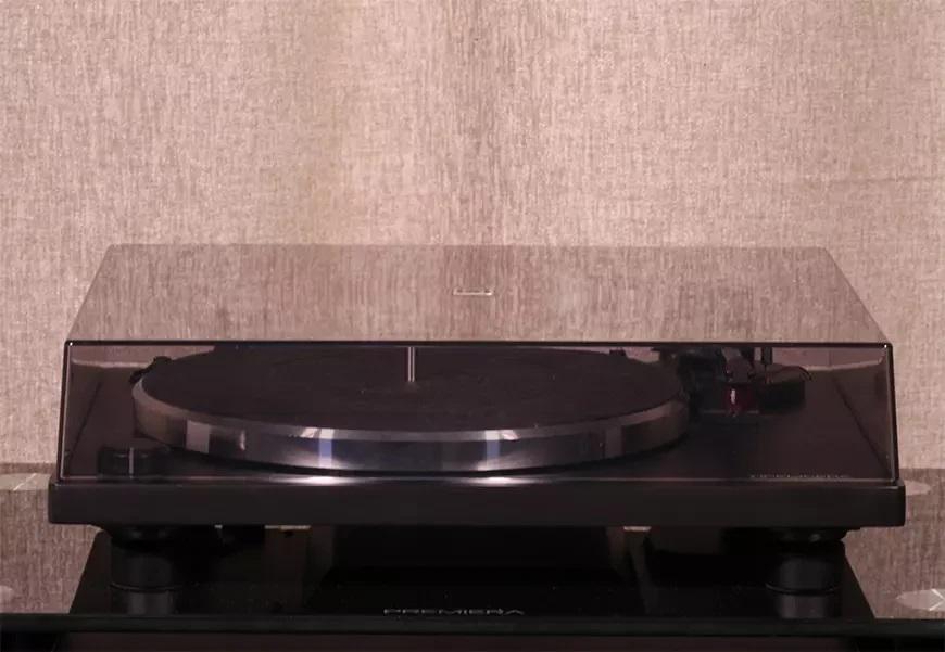 PREMIERA T-One - первому проигрывателю приготовиться. Обзор от онлайн-издания Hi-Fi.ru